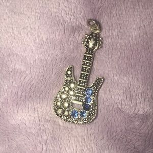 Guitar charm
